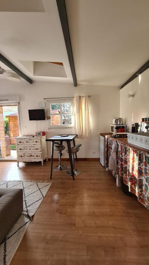 Apartament Charmant Logement Avec Parking Orvault Zewnętrze zdjęcie