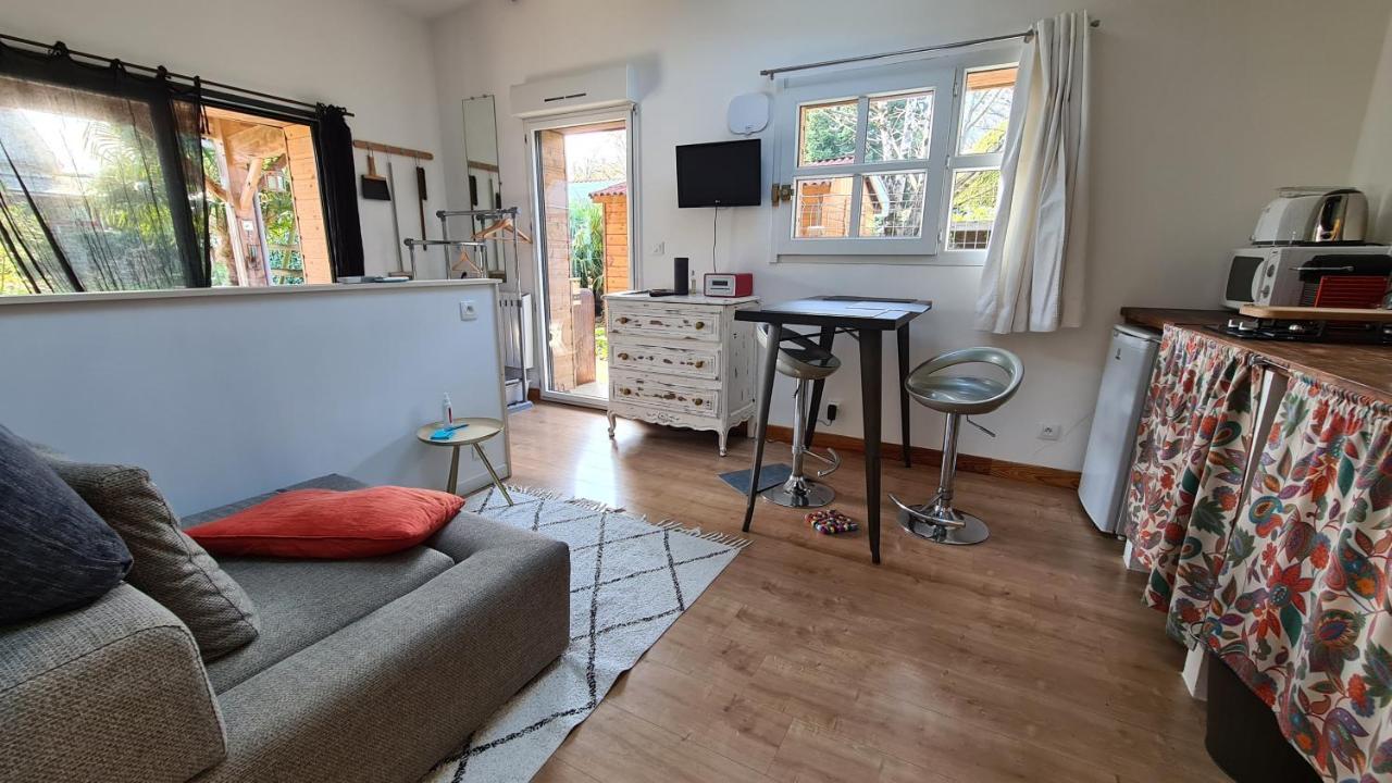 Apartament Charmant Logement Avec Parking Orvault Zewnętrze zdjęcie